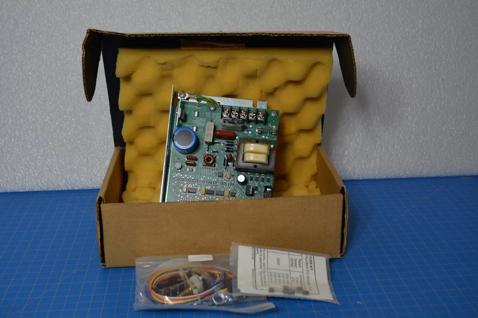 810 / PCB DC MOTOR CONTROL115VAC SINGLE PHASE 2.9A / BODINE ELECTRIC COMPANY - Image 1 of 4