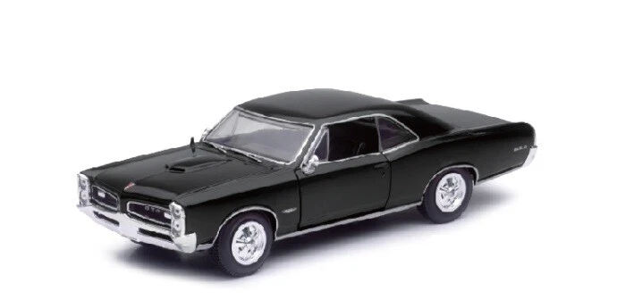 NEWRAY - Voiture noire PONTIAC GTO 1966 - 1/25 - NEW71853-B - Photo 1/1