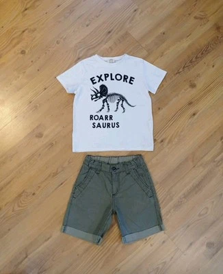 2tlg.Set Gr.128 KOTON KIDS T-Shirt DINOSAURIER+HERE&THERE Shorts Khaki Details  - Bild 1 von 4