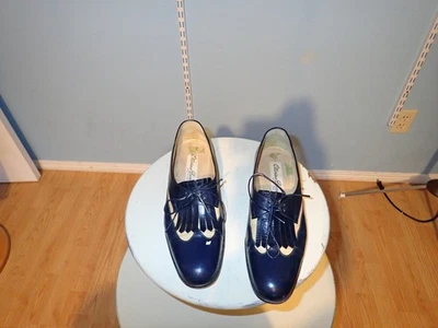 OTTORINI BOSSI Italy Vintage Woman Brogue Shoes Oxfords All Leather Tassle 8 - Image 1 of 4