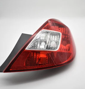 Rückleuchte Heckleuchte Rückstrahler rechts OPEL Corsa D S07 93190951 13269051 - Bild 1 von 3