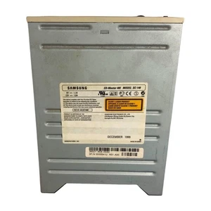 Samsung CD-Master 40E Model SC-140 CD-ROM IDE Drive/ P/N: 0000541U - Picture 1 of 3