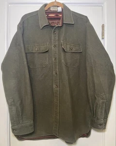 Vtg LL Bean Chamois Shirt Men’s Sz Large, Green Aztec Lined Southwest 0YT60 - Picture 1 of 16