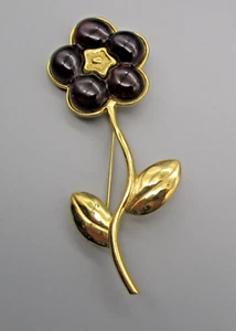 Vintage Deep Red Cabochon Gold Tone FLOWER Pin Brooch - Picture 1 of 5