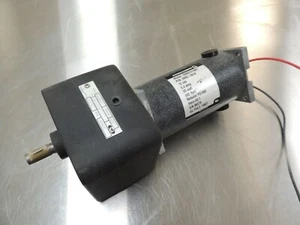 Groschopp SM60151960 Gearmotor 60:1, 12VDC 3.4A 20W, 3/8"-OD - Picture 1 of 4