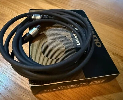 Olympus OM System Electronic Flash TTL Auto Cord T 2M BOXED - Image 1 of 3