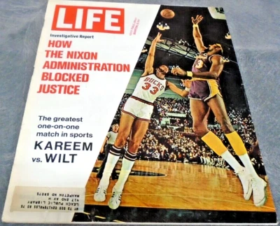 MAR 1972 LIFE MAGAZINE KAREEM ABDUL JABBAR COVER RARE GOOD CONDITION! - Image 1 of 4