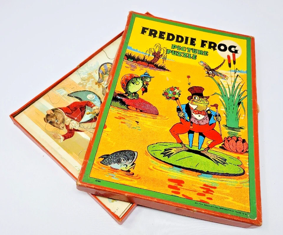 Antiguo (Juego de 3) Milton Bradley FREDDIE FROG PICTURE PUZZLE #4744 circa 1910 Foto 1 de 4