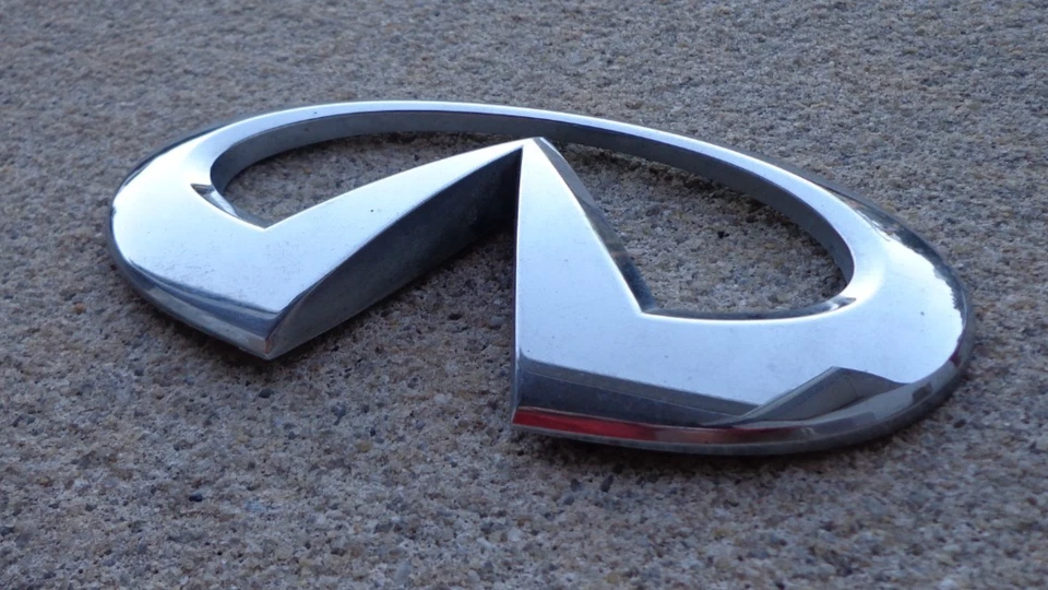 Infiniti FX35 FX37 QX70 escotilla trasera emblema insignia calcomanía logotipo OEM genuino original Foto 1 de 1