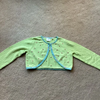 HANNA ANDERSSON GIRLS SHRUG, SWEATER, 140, 10, RAISED FLORAL ON GREEN, CROPPED - Image 1 of 3