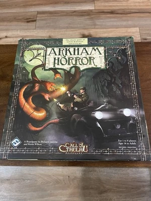 Arkham Horror - Lovecraftian Adventure Juego de Mesa Call Of Cthulhu Foto 1 de 4