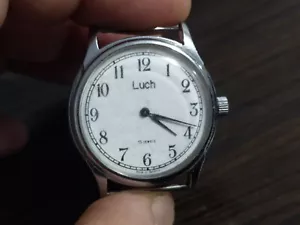 Uhren Vintage Sowjetische LUCH Mechanische Armbanduhren UdSSR Not working - Bild 1 von 15