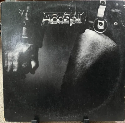 Accept Balls To the Wall LP vinyl Portrait 1983  with orange lettering label EX Foto 1 de 4