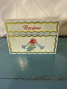 Vintage 1970’s Tin Recipe Box Ohio Art Co. Pre-Owned - Picture 1 of 9