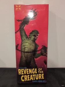 X-PLUS 1/8 Revenge of the Creature from Black Lagoon Diorama Plastic Model Kit - Picture 1 of 3