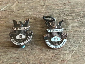 USA Landwirtschaft Anstecknadel Charm Lot 10 Jahre Service Award Vintage - Bild 1 von 24