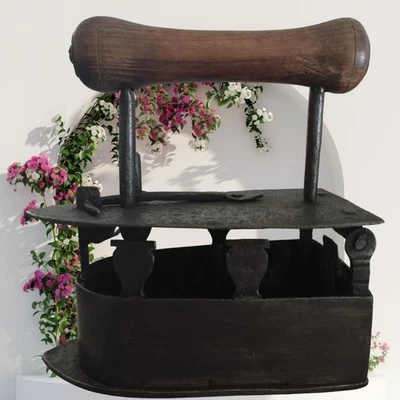 Fer a Repasser Ancien Fer Bateau - Photo 1/4