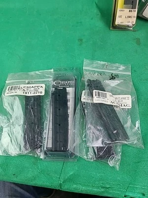 Cargador de pistola Chiappa 1911 .22 Lr 10 Rd Foto 1 de 3