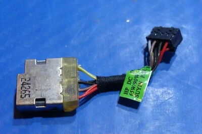 Conector de alimentación DC IN genuino para computadora portátil HP 15-f014wm 15,6" con cable 730932-YD1 Foto 1 de 3