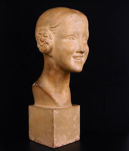 Raphaël Charles PEYRE sculpture art-déco girl 1930 jeune-fille souriante H:38cm