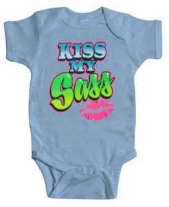 Body bebé "Kiss My Sass" (varios colores) - Imagen 1 de 17