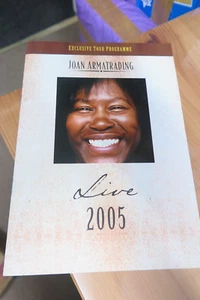 JOAN ARMATRADING - LIVE 2005 CONCERT PROGRAMME - Picture 1 of 3