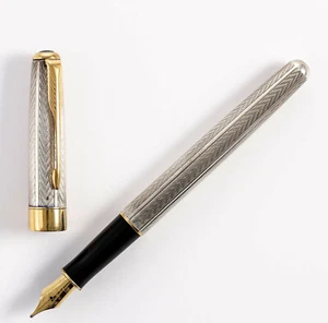 Parker Sonnet Fougere Sterling Silver 925 Cartridges Fountain Pen with 18K B-Nib - Picture 1 of 8