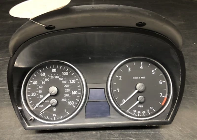 2006 BMW 325i 330i 4dr Instrument Speedometer Gauge Cluster - Image 1 of 4