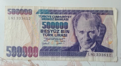2002 Türkiye 500000 Lirasi Lge Banknote - P212a.2 Circ Authentic  w Sec Thread Cover