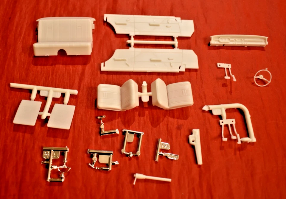 Peças interiores Moebius Models 1965 Chevy ll Nova em escala 1/25 - Imagem 1 de 1