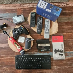 Kodak Camera / 3 Remote Controls Plus More As Is NO Returns * Please READ* - Picture 1 of 13