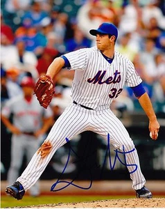 STEVEN MATZ NEW YORK METS ACTION SIGNED 8x10 - Picture 1 of 1