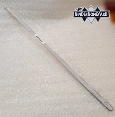 Tira de ventana de puerta NOS 71-80 International Harvester Scout II 404300C2 Foto 1 de 4