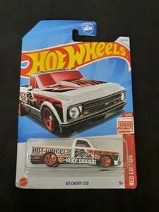 2024 Hot Wheels 67 Chevy C10 Red Edition Cracked Blister - Bild 1 von 10