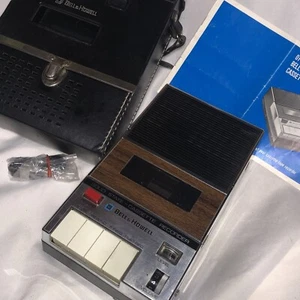 Vintage Bell & Howell Cassette Player Recorder Case Model 87500 NOT Tested/37b - Picture 1 of 8