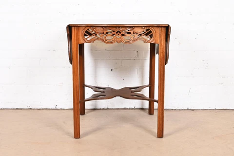 Baker Furniture Historic Charleston Collection Chippendale Carved Tea Table Cover