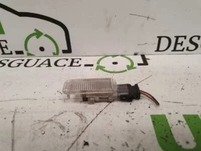 lámpara derecha para VOLKSWAGEN GOLF IV BERLINA (1J1) CONCEPTLINE 1997 138900 Foto 1 de 4