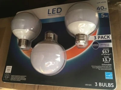 3x GE Lighting G25 Vanity Bulb 5-Watt LED 40-Watt replacement 350-Lumen 1 Pack - Image 1 of 3