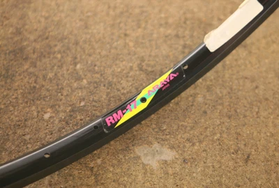 Retro Kult único NOS NUEVO Araya RM-17 llanta de bicicleta de montaña negra para juego de llantas 26" 36h Foto 1 de 4