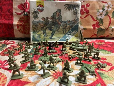 Airfix 1974 Segunda Guerra Mundial Marines de EE. UU. Escala HO-OO MODELO FERROCARRIL FERROCARRIL Tren Caja del Reino Unido Foto 1 de 4