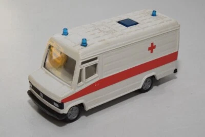 B67 1:55 SIKU 2011 MERCEDES-BENZ 809D VAN BUS AMBULANCE EXC. COND. 19 - Immagine 1 di 4