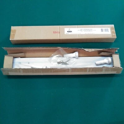 Safco 4201 Tres Ganchos Metal Cabeza de Clavo Pared Perchero Aluminio Satinado Nuevo  Foto 1 de 4