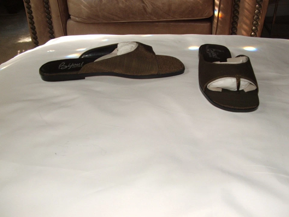 Nuevo Bijou Verde Oliva Seda Slide Tanga Zapatos 5.5 m Foto 1 de 3