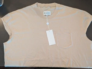Camiseta corta Maison Margiela nueva con etiquetas talla 52 arena precio de venta sugerido por el fabricante 365 USD súper suave! - Imagen 1 de 6