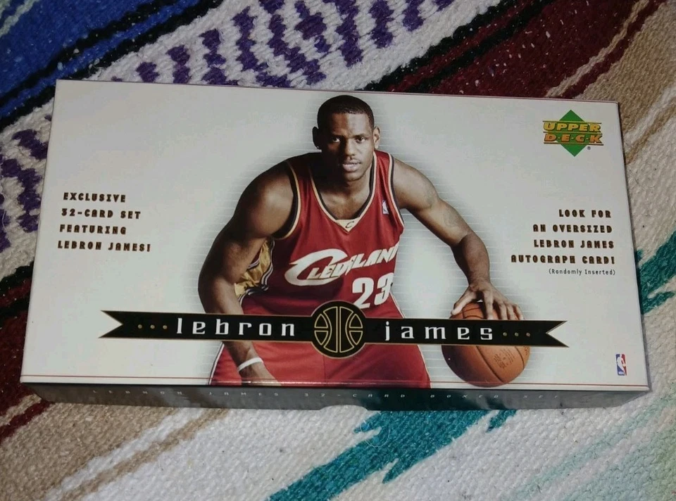 2003-04 Upper Deck 勒布朗·詹姆斯 32 张卡新秀盒套装!!! 完好开封 — 第 1/2 张图片
