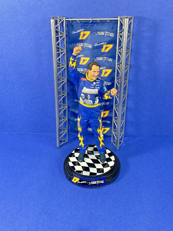 Figura NASCAR #17 Darrell Waltrip, 8 3/4" de alto Foto 1 de 4