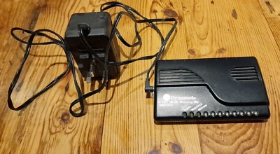 Dynamode SW80010-D 8 Port 10/100Mbps External Desktop Ethernet Network Hub - Image 1 of 3