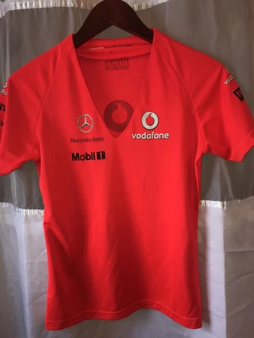 VODAFONE MCLAREN MERCEDES  F1  SMALL SHORT SLEEVED TOP   Excellent condition Cover