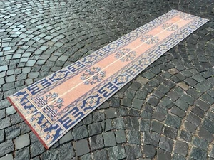Antique rug Runner rug Turkish rug Bohemian rug Handmade rug Oushak rug - Picture 1 of 10
