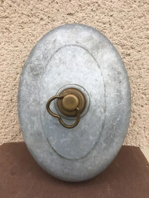 Ancienne bouillotte ovale en métal galvanisé / Déco / Collection - Photo 1/4